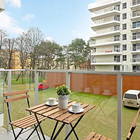 Seaside Baltica Tower With Gym, Sauna & Parking Апартаменты Гданьск