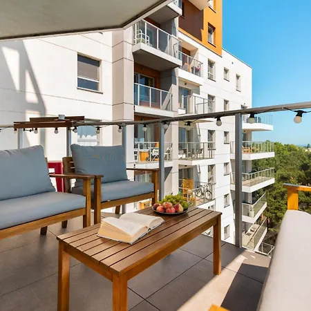 Apartment Seaside Baltica Tower With Gym, Sauna & Parking