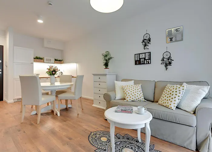 Seaside Baltica Tower With Gym, Sauna & Parking Apartamento *